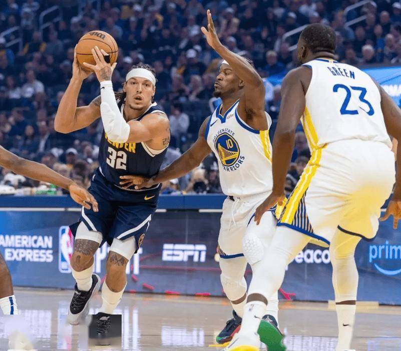 赛前突围战来临，金州勇士围绕欧联伤情更新，质疑声仍在，阵容厚度经受考验(金州勇士队旗图片)-满冠体育平台