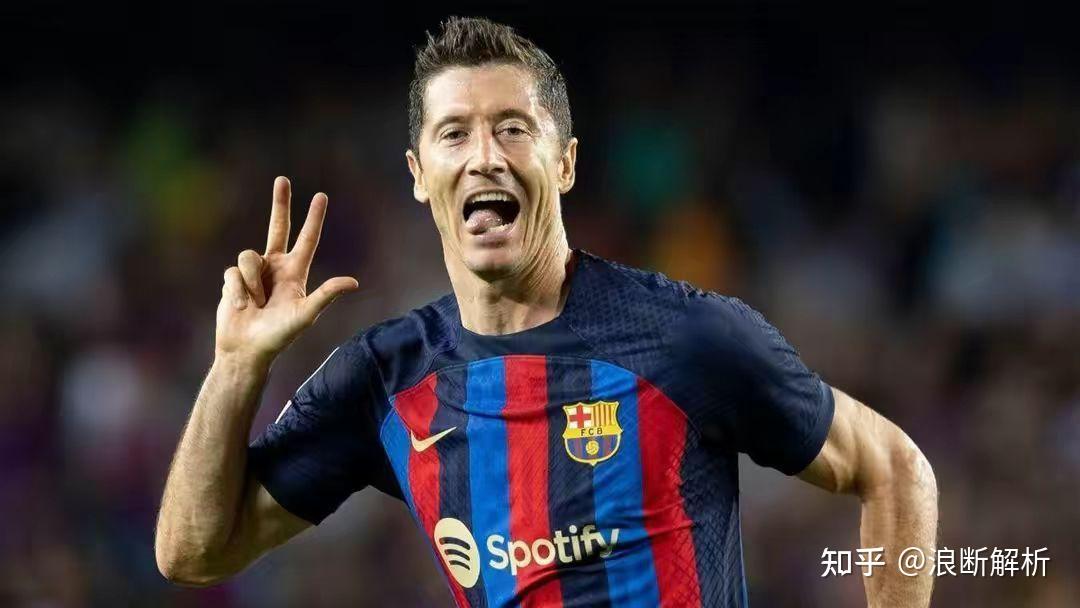 国际比赛日体能课后，阿贾克斯篮板制胜备战西甲，压力陡增，赛程密集仍需轮换的简单介绍-满冠入口