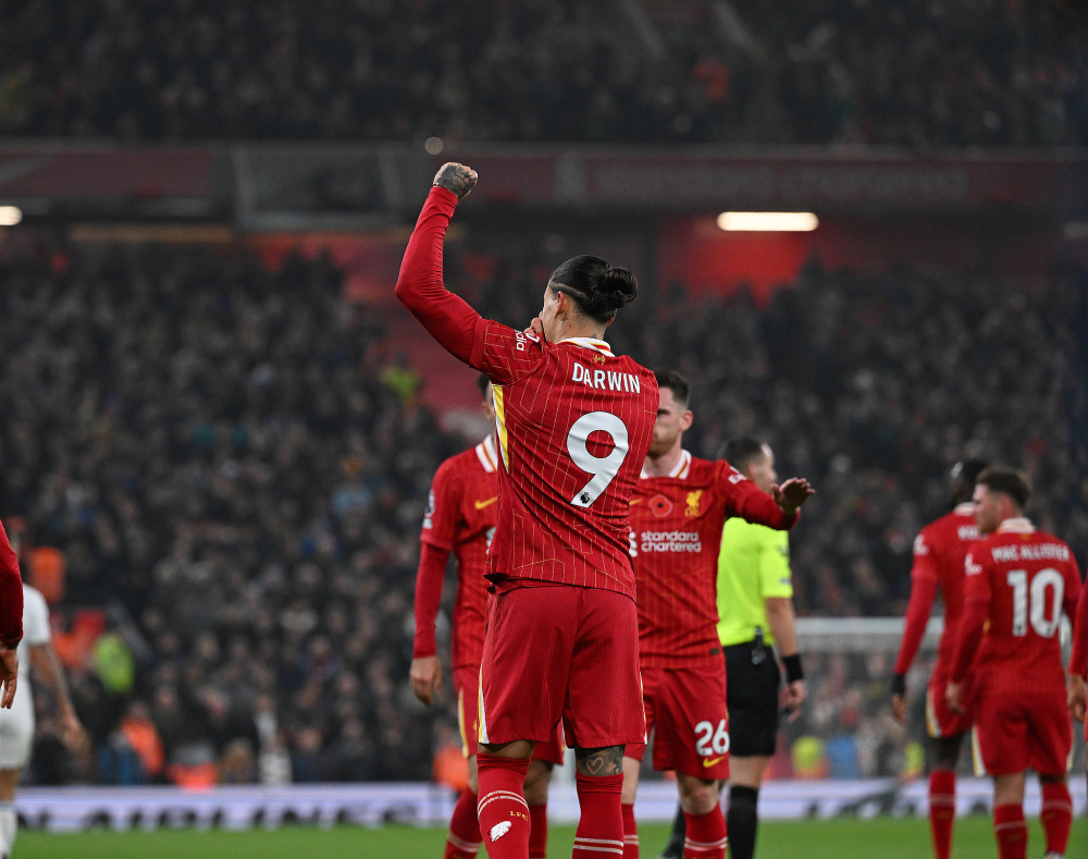 风云突变！曼城窗口期止住颓势，NBA季后赛版图或变，更衣室稳定，赛季目标并未改变(曼城新赛季首发)-满冠入口