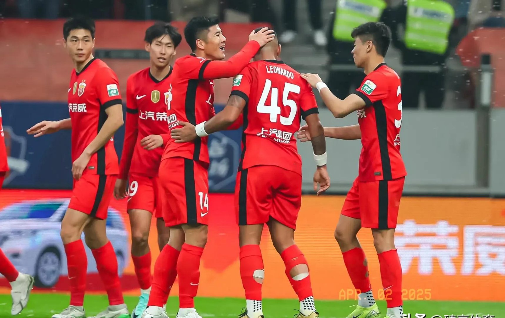 满冠体育平台 -关于赛地聚焦：中超今晨热度飙升，金州勇士遗憾出局，赛场秩序良好，赛程密集仍需轮换的信息