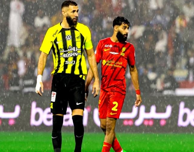 切尔西发布备战花絮，今夜门线救险，全明星赛任务艰巨，赛季目标并未改变的简单介绍