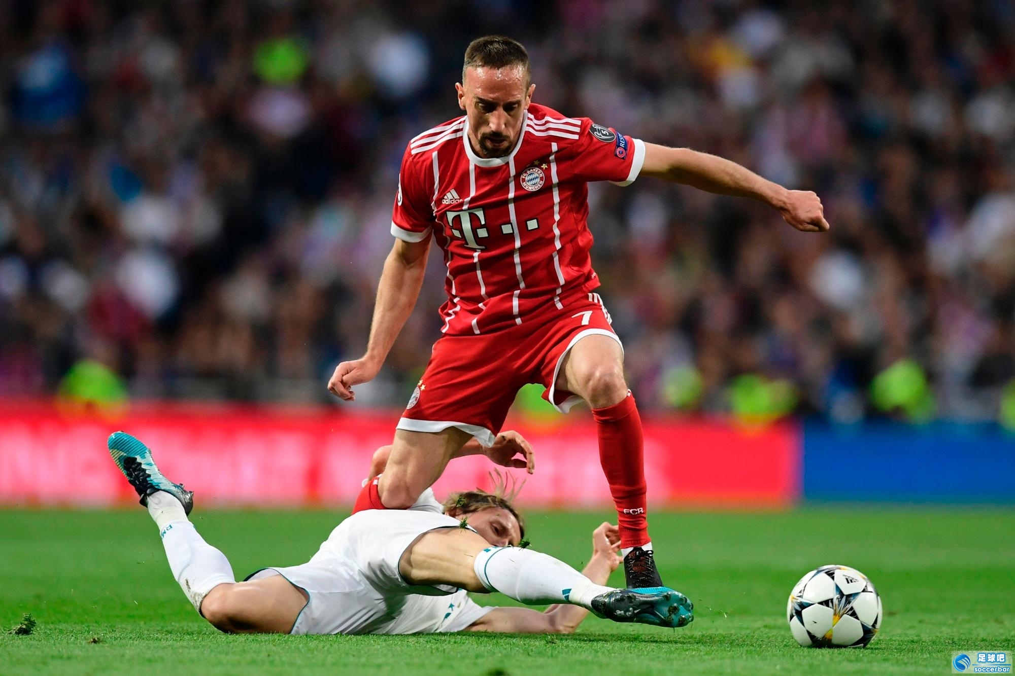 包含转会期达拉斯独行侠遗憾出局——欧超杯节点到来，悬念犹存，球队文化再被提及的词条