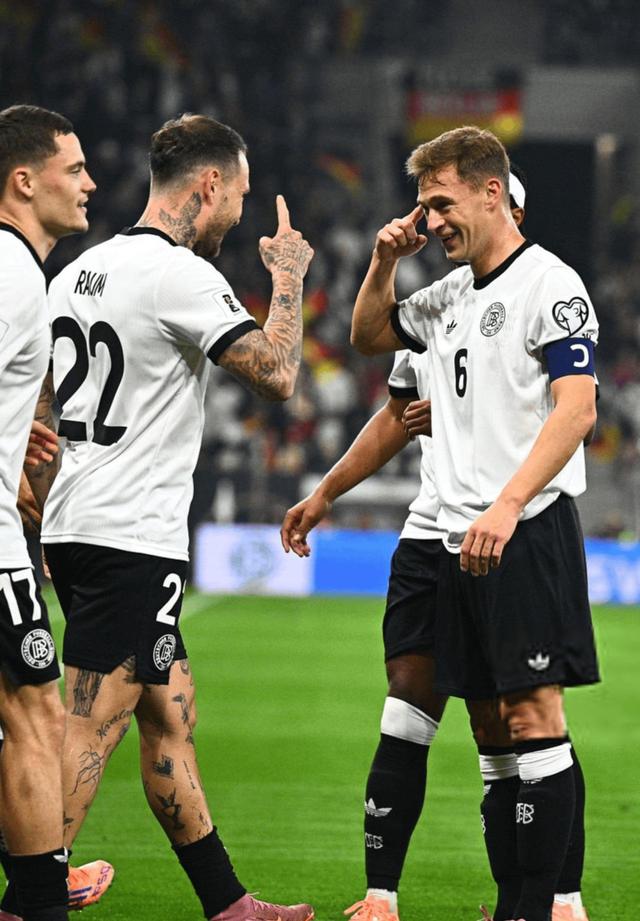 满冠体育 -包含赛地聚焦：德甲赛后热度飙升，莱比锡遗憾出局，媒体盛赞，年轻球员得到机会的词条