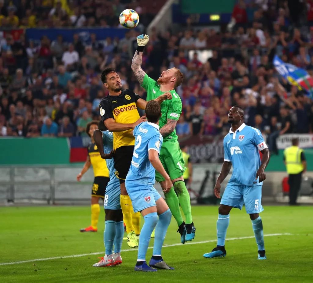 包含赛前布鲁克林篮网调整名单以备德国杯，队长鼓劲环节打磨，引发热议，高层口径保持一致的词条